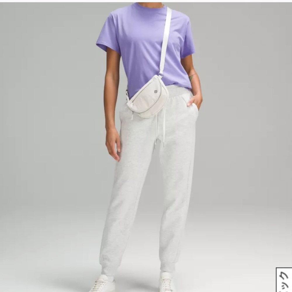 NWT Lululemon Athletica All Night *Micro Festival Bag 2L - Picture 3 of 12